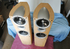 KEF Q5 [1st pair] speakers - maple